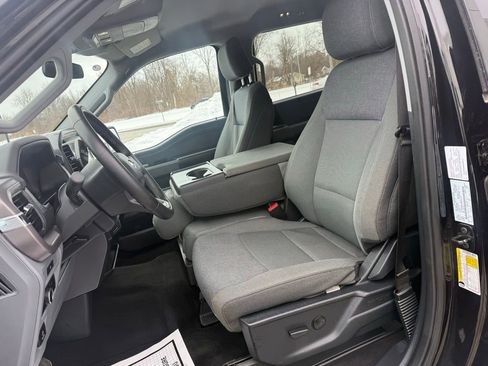 Used 2025 Ford F150 XLT w/ Equipment Group 301A Standard image 21