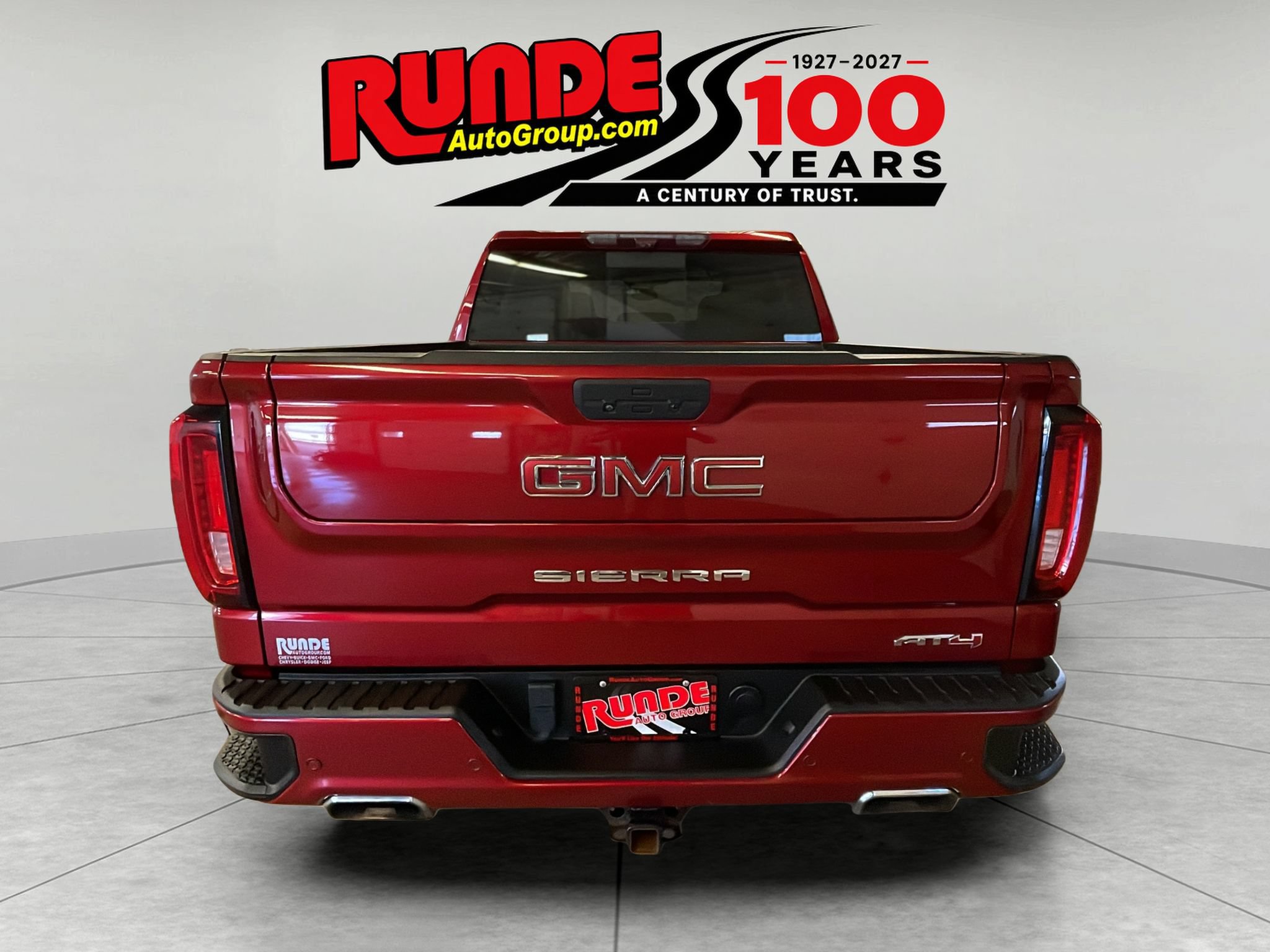 Used 2021 GMC Sierra 1500 AT4 w/ AT4 Premium Package AWD/4WD image 4