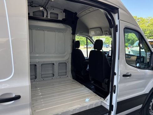New 2026 Ford Transit 350 148 High Roof Extended RWD image 26