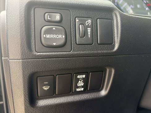 Used 2015 Toyota 4Runner SR5 RWD image 20