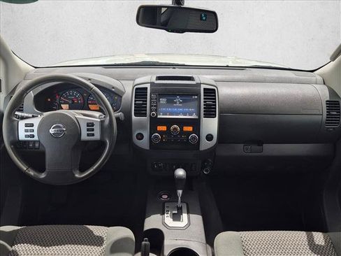 Used 2021 Nissan Frontier SV AWD/4WD image 15