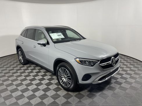 New 2026 Mercedes-Benz GLC 300 image 7