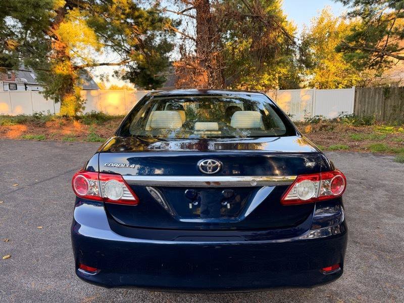 Used 2011 Toyota Corolla LE FWD image 6