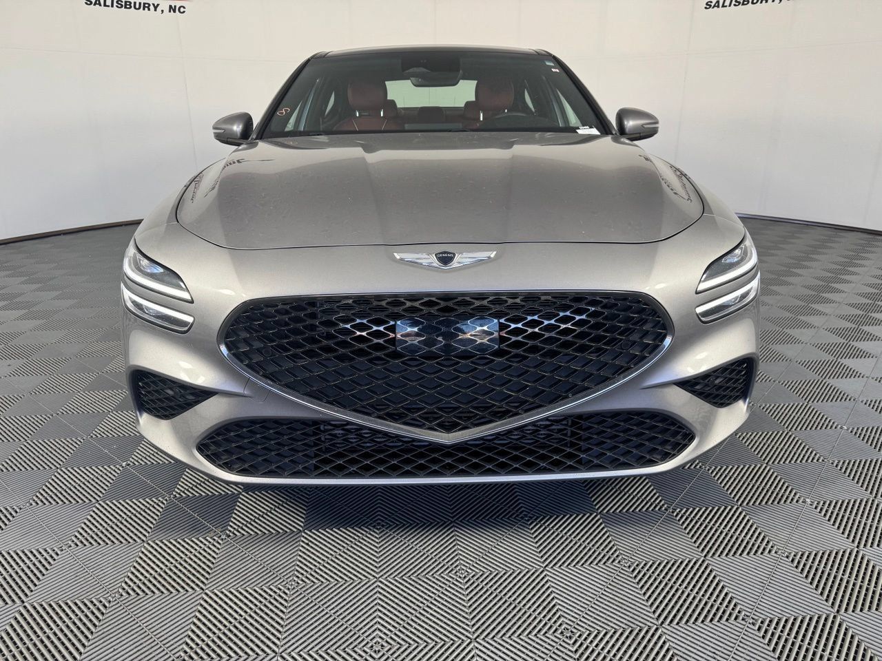 Used 2023 Genesis G70 2.0T w/ Sport Prestige Package RWD image 5