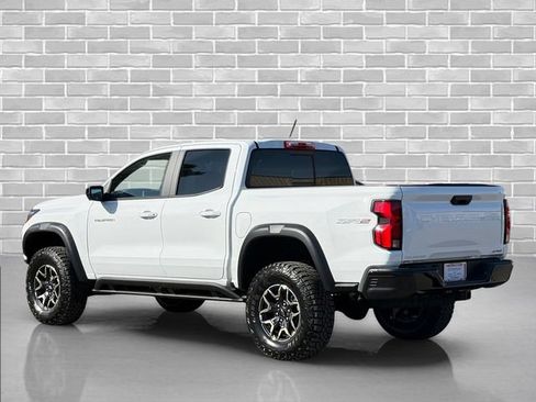 New 2026 Chevrolet Colorado ZR2 w/ Technology Package AWD/4WD image 4