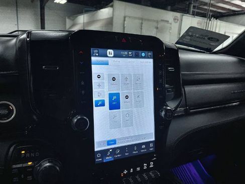 Used 2022 RAM 1500 Limited AWD/4WD image 32