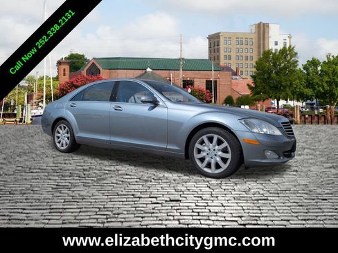 Used 2008 Mercedes-Benz S 550 4MATIC image 1