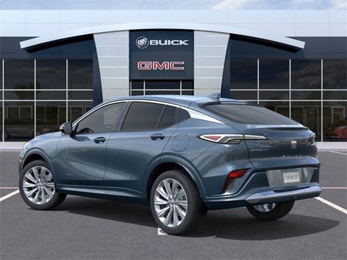 New 2026 Buick Envista Avenir image 3