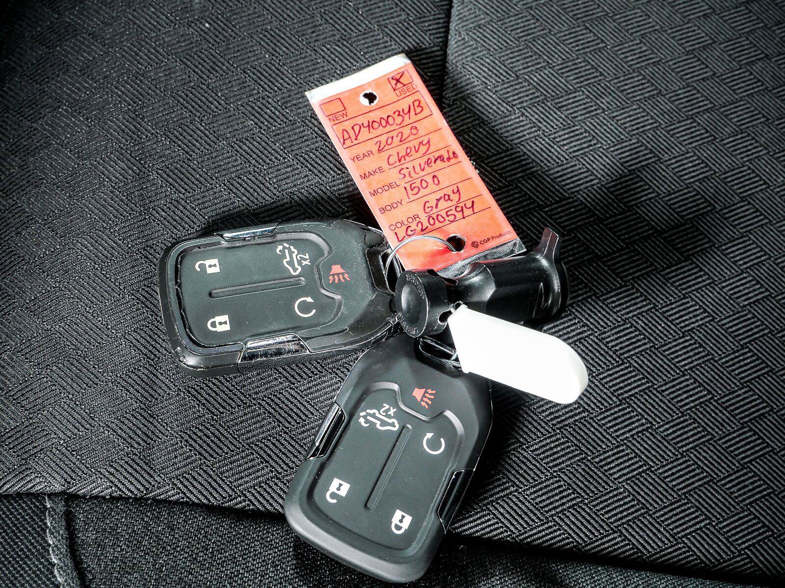 Used 2020 Chevrolet Silverado 1500 RST AWD/4WD image 35
