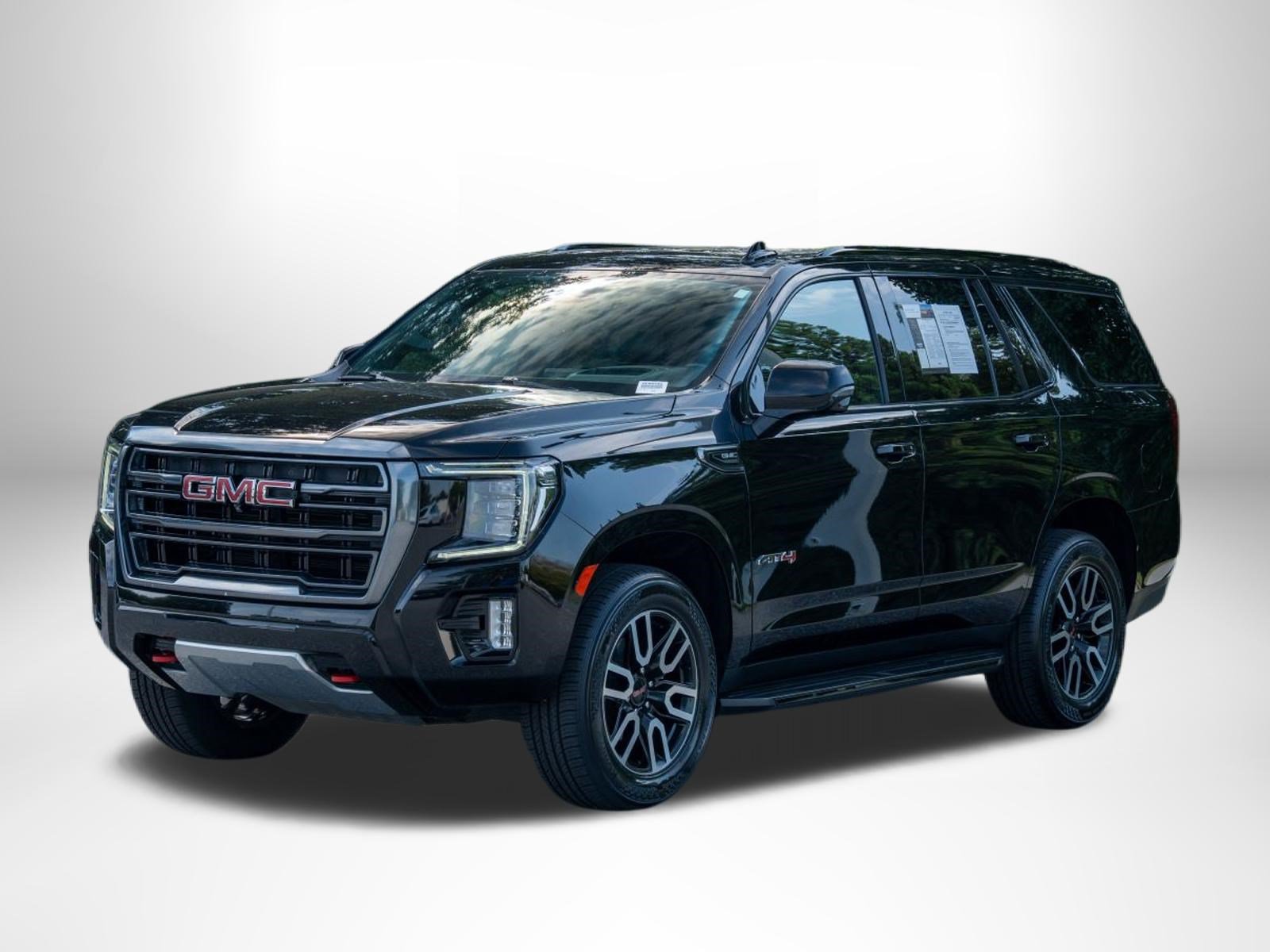 Used 2024 GMC Yukon AT4 w/ Technology Package AWD/4WD image 3