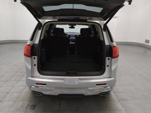 Used 2019 GMC Acadia Denali w/ Technology Package FWD image 29