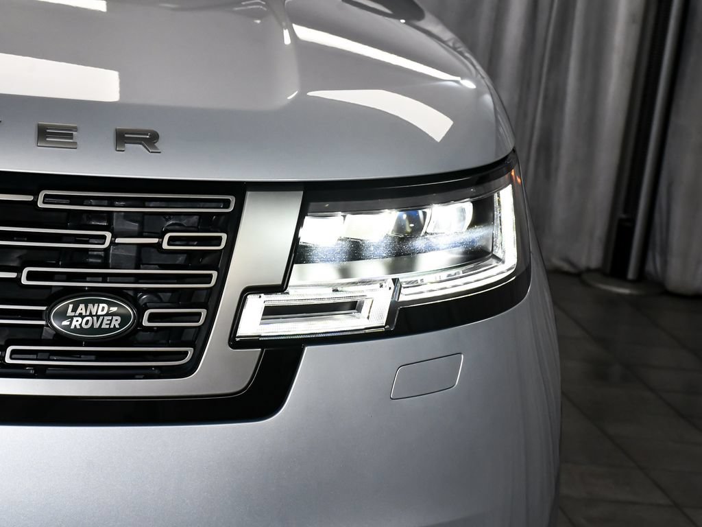 Used 2024 Land Rover Range Rover Long Wheelbase SE AWD/4WD image 93