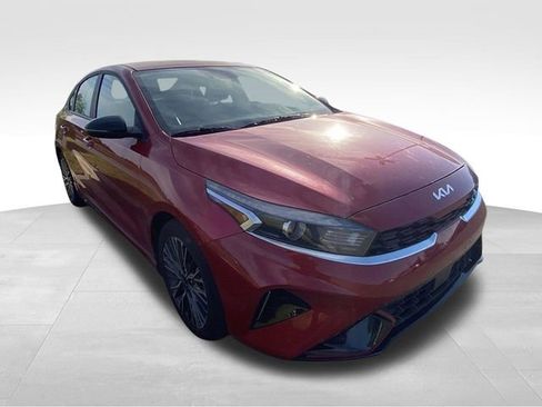 Used 2024 Kia Forte GT-Line FWD image 16