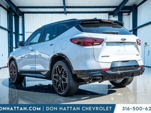 Used 2024 Chevrolet Blazer RS w/ Enhanced Convenience Package FWD image 29