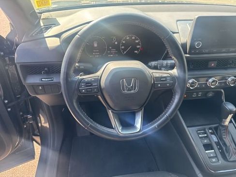 Used 2023 Honda CR-V Sport image 14