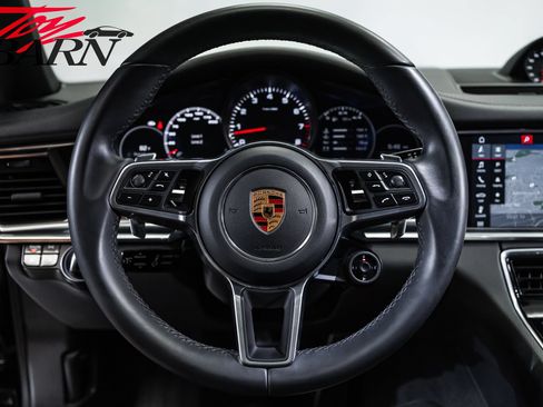 Used 2020 Porsche Panamera 4S AWD/4WD image 25