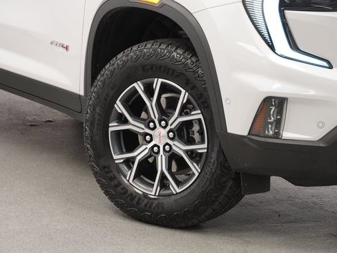 Certified 2024 GMC Acadia AT4 w/ Super Cruise Package AWD/4WD image 11