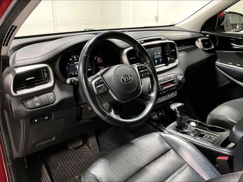 Used 2019 Kia Sorento EX image 15