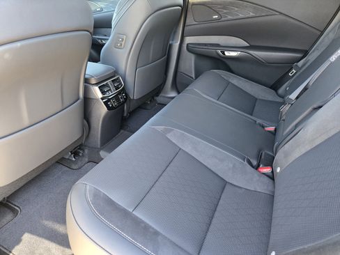 New 2026 Lexus RX 450h AWD image 23