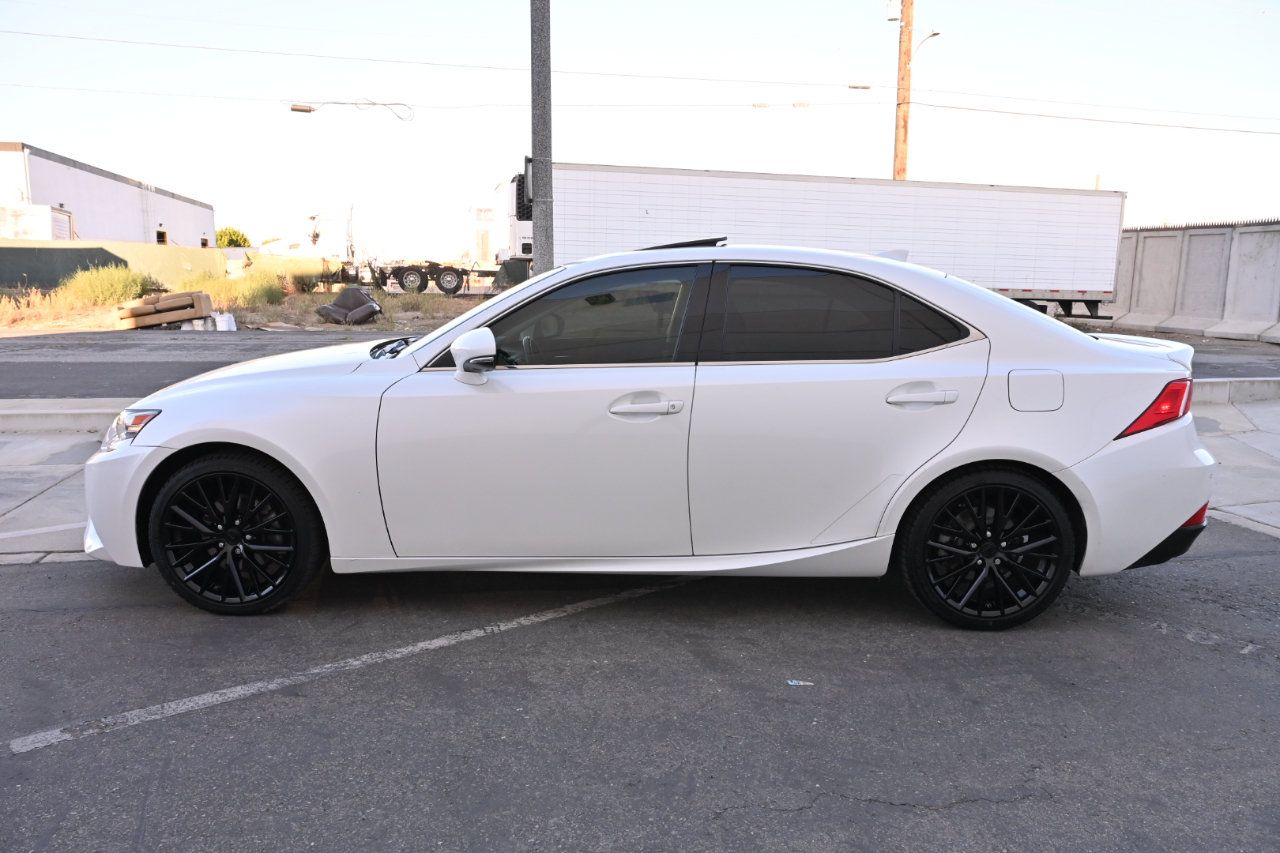 Used 2015 Lexus IS 250 w/ Premium Package RWD image 3