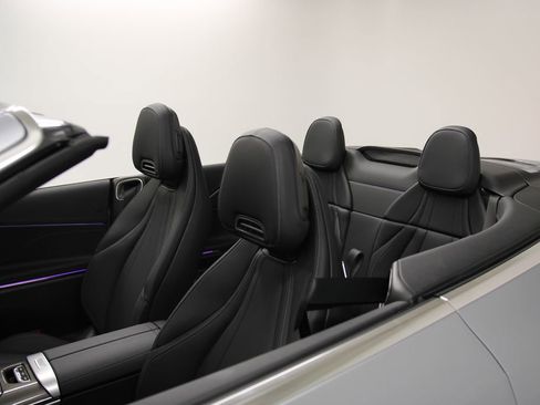 Certified 2025 Mercedes-Benz CLE 300 4MATIC Cabriolet image 22