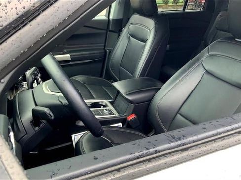 Certified 2023 Ford Explorer Limited image 25