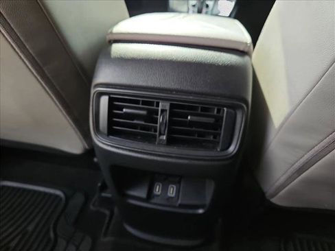 Used 2017 Honda CR-V EX-L image 16