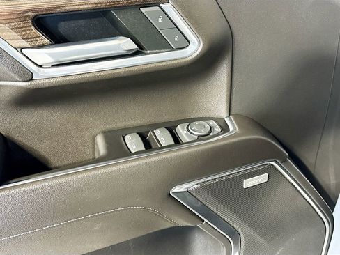 Used 2022 Chevrolet Silverado 1500 RST w/ Redline Edition image 26