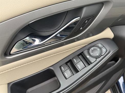 Used 2023 Chevrolet Traverse LS w/ Safety Package image 30