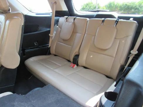 Used 2020 Ford Explorer XLT w/ Equipment Group 202A image 16