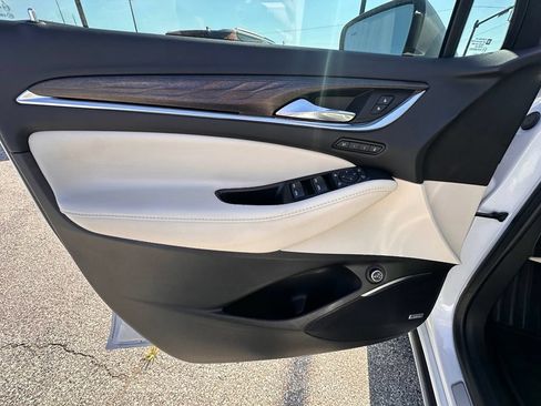 Used 2023 Buick Enclave Avenir w/ Avenir Technology Package FWD image 14