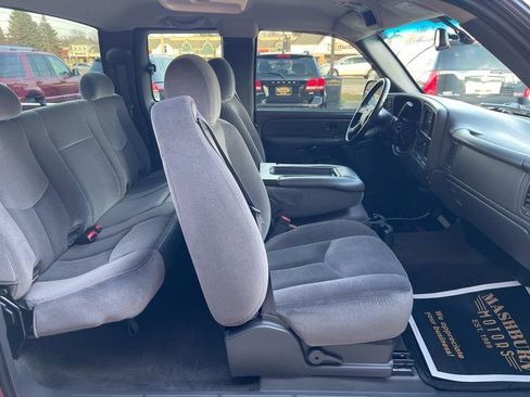 Used 2005 GMC Sierra 1500 SLE w/ Light Duty Power Package image 38