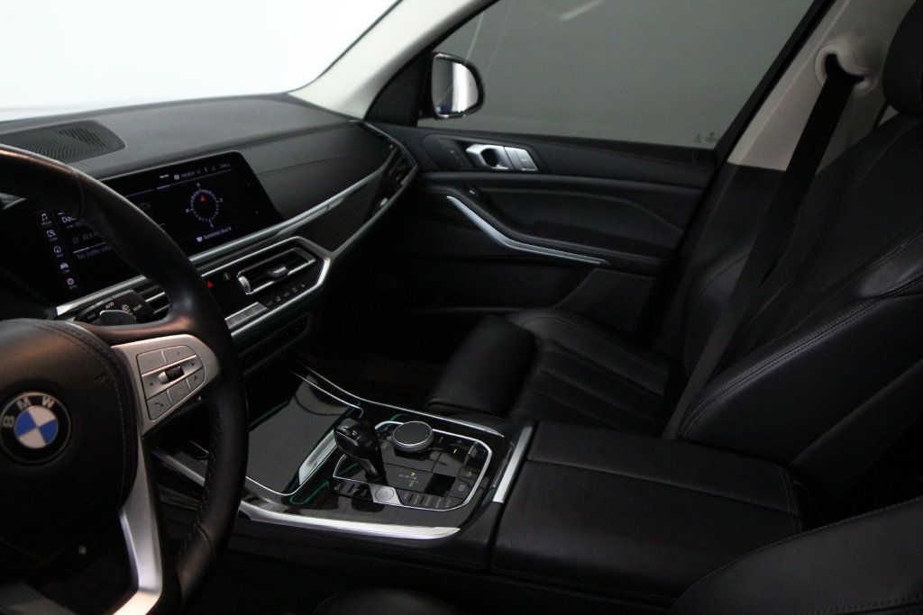 Used 2020 BMW X7 xDrive40i w/ Cold Weather Package AWD/4WD image 20