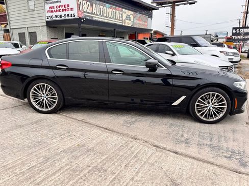Used 2017 BMW 530i xDrive 530i xDrive Sedan 4D image 3