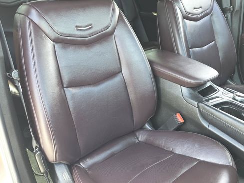 Certified 2023 Cadillac XT6 Premium Luxury FWD image 23