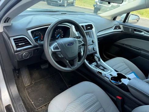 Used 2016 Ford Fusion S FWD image 13