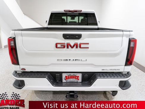 Used 2025 GMC Sierra 2500 Denali w/ Denali Reserve Package image 4