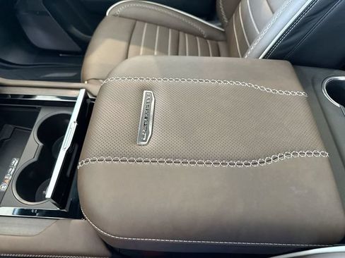 New 2026 GMC Yukon XL Denali Ultimate AWD/4WD image 31