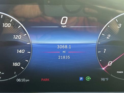 Used 2024 Mercedes-Benz C 300 Sedan image 27