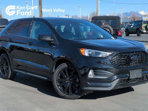 Used 2023 Ford Edge ST-Line w/ Class II Trailer Tow Package image 1