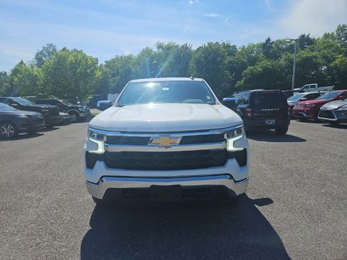 Used 2023 Chevrolet Silverado 1500 LT w/ Protection Package AWD/4WD image 2