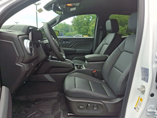 New 2026 Chevrolet Colorado LT w/ LT Convenience Package AWD/4WD image 9