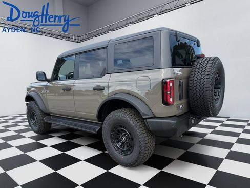 New 2026 Ford Bronco Outer Banks w/ Sasquatch Package AWD/4WD image 35