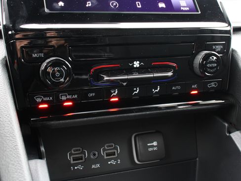 New 2025 Jeep Grand Cherokee L Laredo image 20