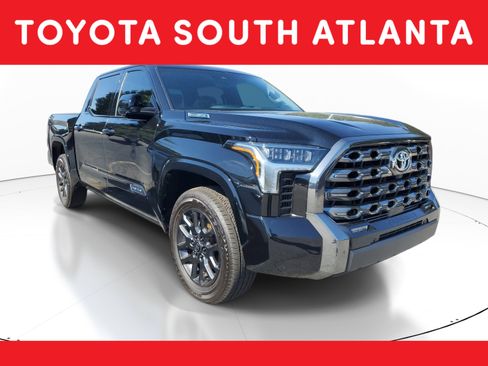 Used 2025 Toyota Tundra Platinum AWD/4WD image 1