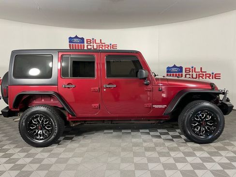 Used 2012 Jeep Wrangler Unlimited Sport image 2