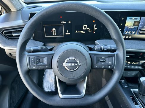 New 2026 Nissan Kicks SV image 20