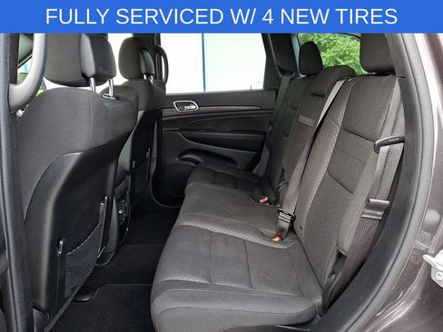 Used 2021 Jeep Grand Cherokee Laredo AWD/4WD image 10