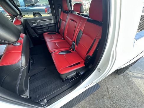 Used 2022 RAM 2500 Big Horn AWD/4WD image 32