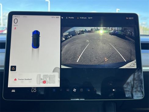 Used 2022 Tesla Model 3 Standard Range image 7